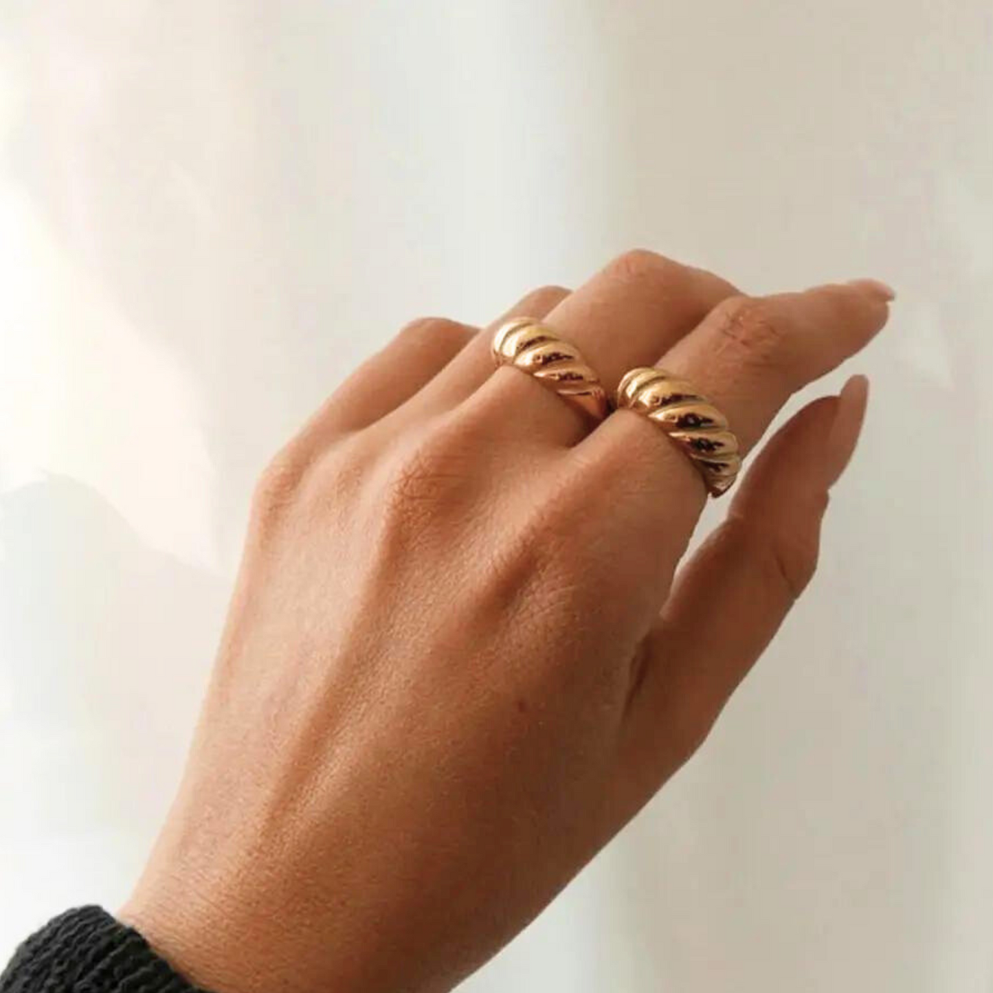 Croissant Ring