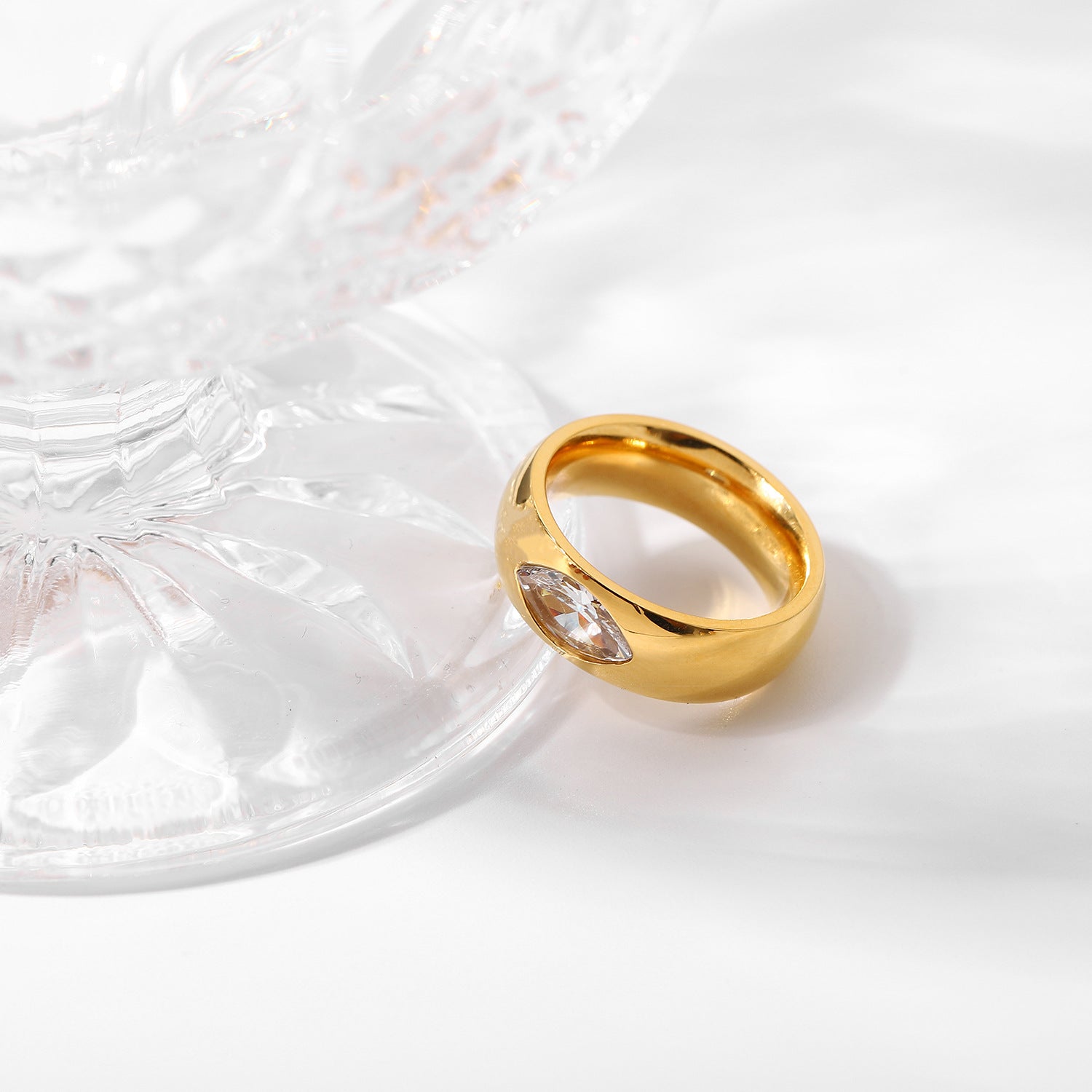 Solene Gold Ring