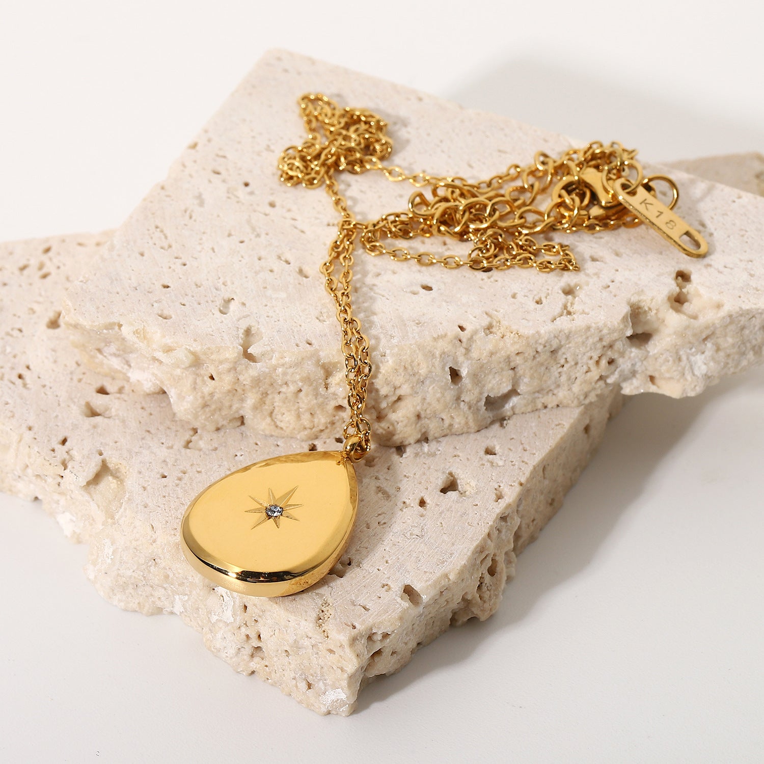 Elise Gold Necklace
